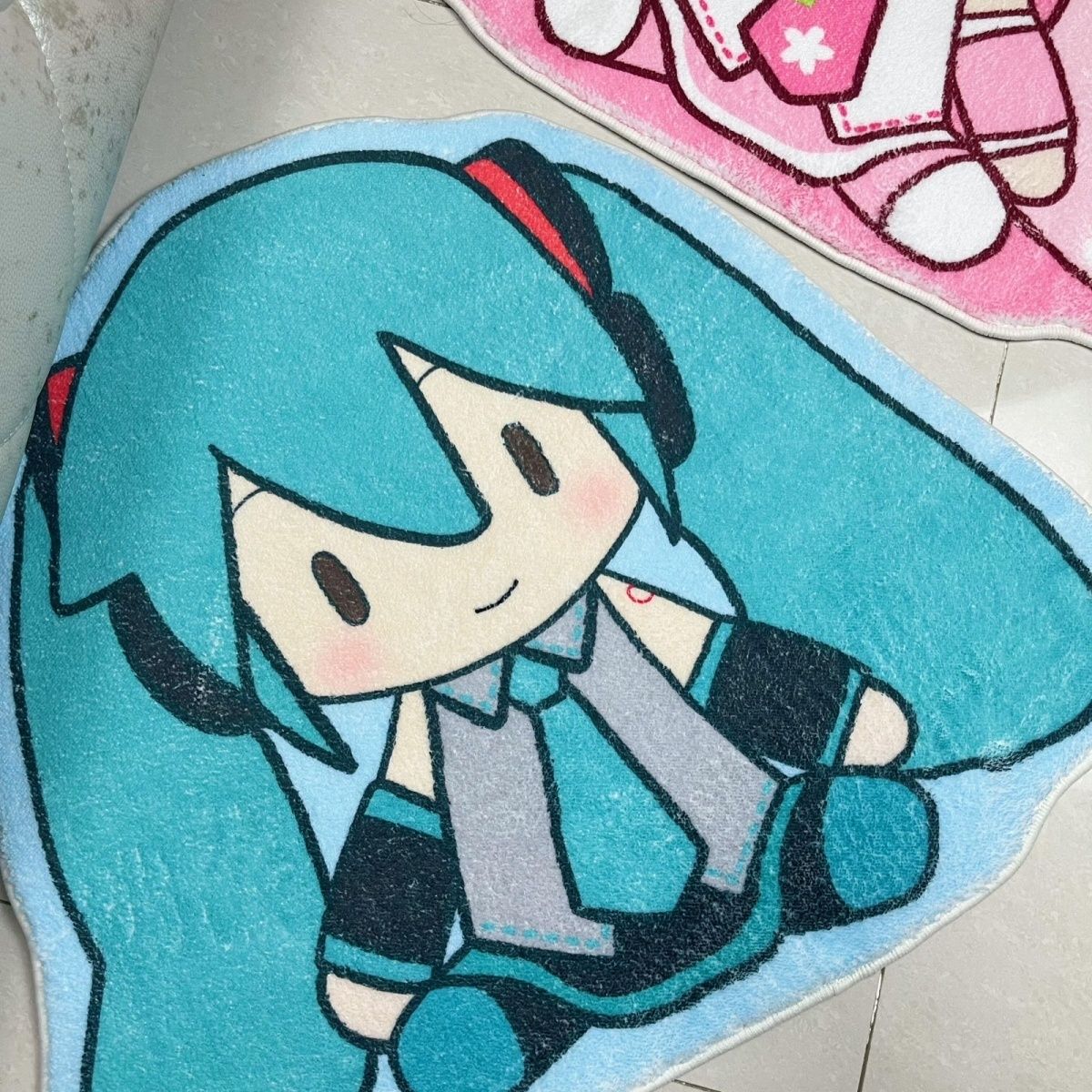 かわいい初音ミク ラグ アニメ キュートマット 浴室用滑り止 - Home Goods Bathroom Mats のレビューと価格